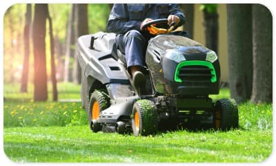 moving lawn mower for individuals and businesses